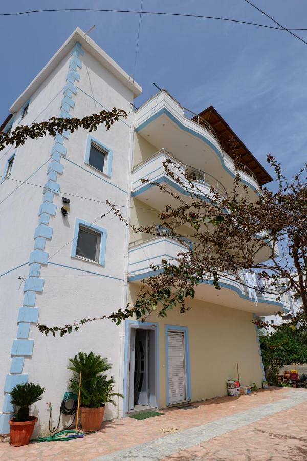 Kristal Apartments คซามิล ภายนอก รูปภาพ