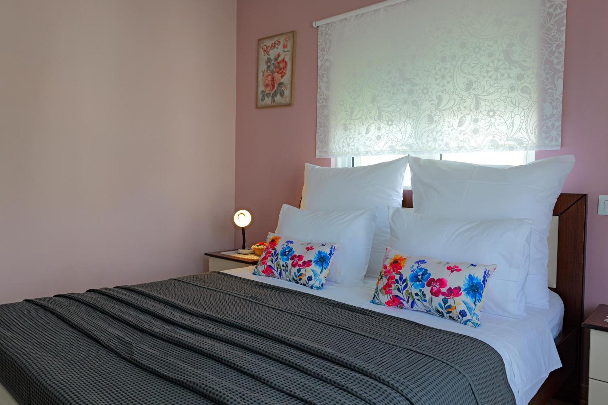 Kristal Apartments คซามิล ภายนอก รูปภาพ